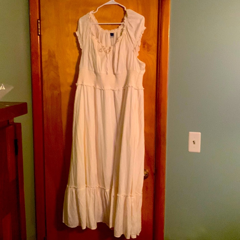 Cream Old Navy Dress